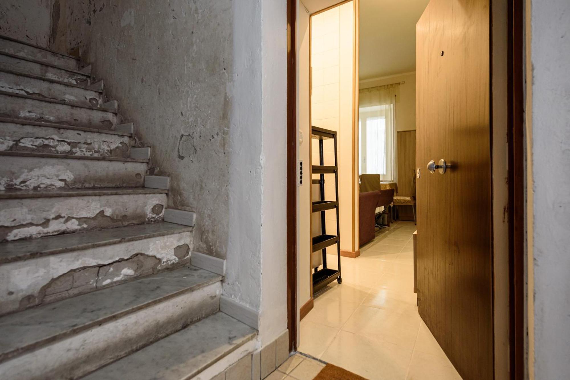 Apartment Vico Tre Re A Toledo 41 Naples